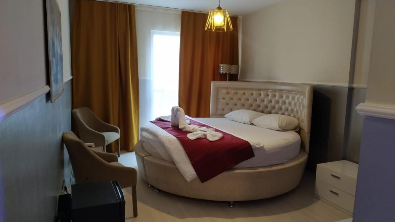 Gold Suit Beylikduzu Istanbul Exterior photo