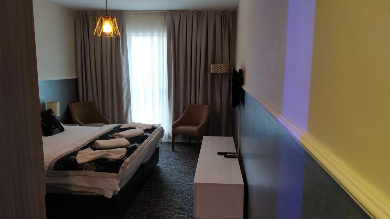 Gold Suit Beylikduzu Istanbul Exterior photo
